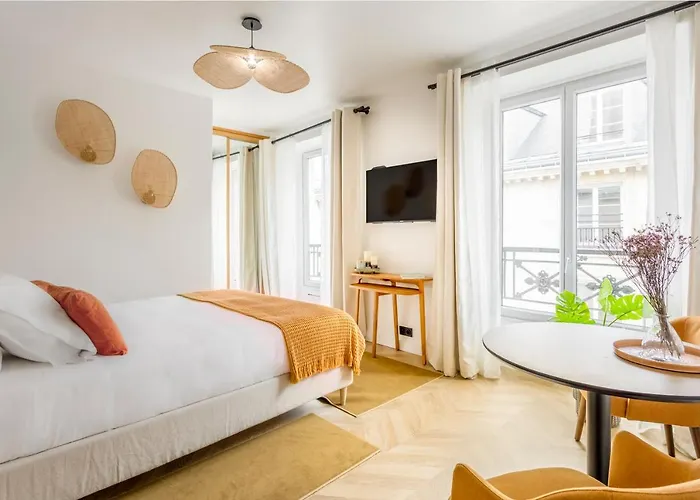 Best Stay Jeuneurs Paris