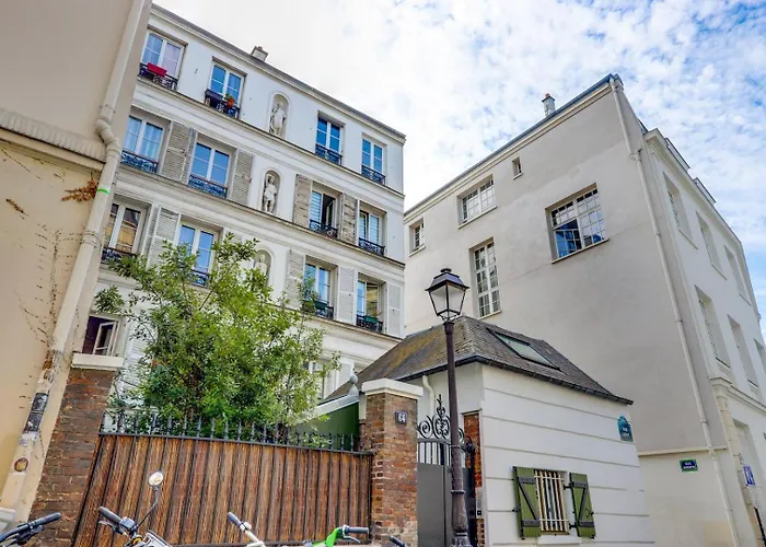 Appartement Le Boudoir - Montmartre - Proche Moulin Rouge à Paris